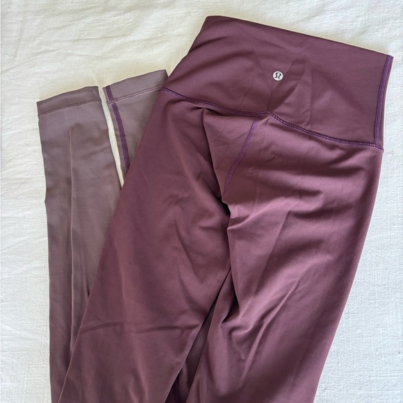 lululemon Wunder Under Hi-Rise Tights in Ombré Burgundy/Wine - Picture 3 of 6